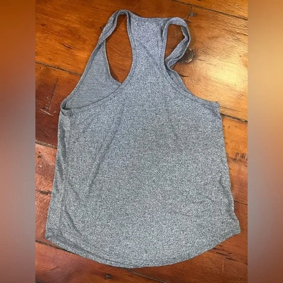 Soul Cycle New York gray racer back tank top skull women’s size small - Picture 2 of 2